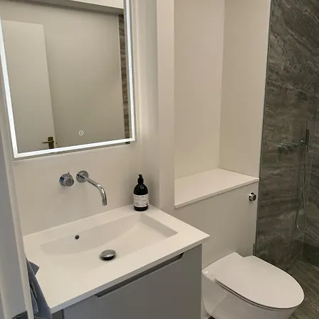 Luxury With Terrace, Pool And Sauna, 哥本哈根